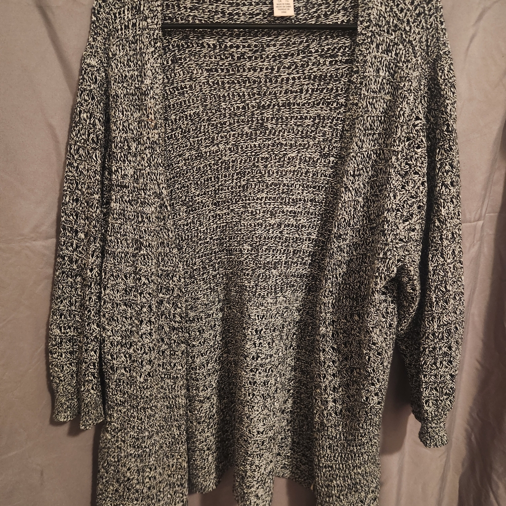 DKNY Monochrome Knit Cardigan